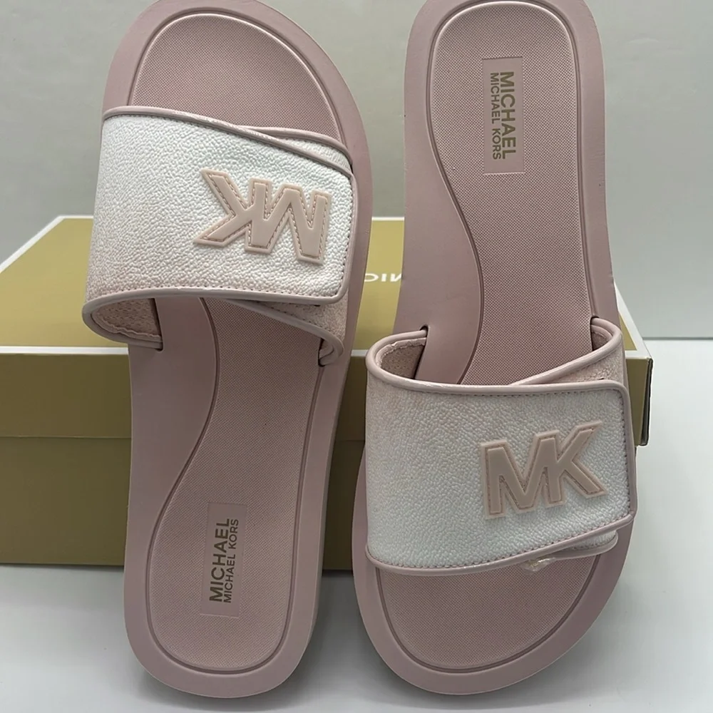 Michael Kors Slide Logo Sandals Palmer Ombré Signature Powder Blush Multi  NWT